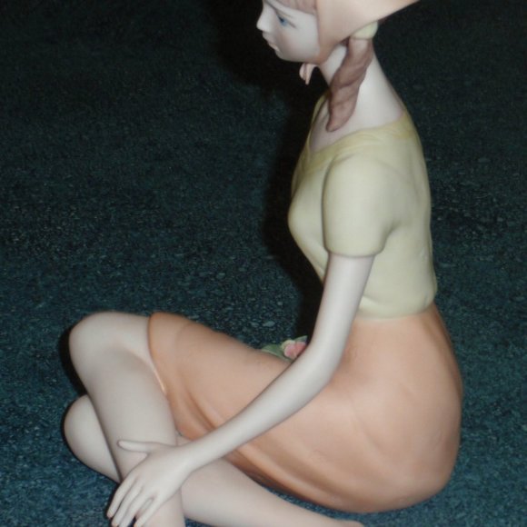 Laszio Ispanky Repose Girl In Orange Dress Collectible Figurine - CHRISTMAS GIFT - Picture 7 of 9